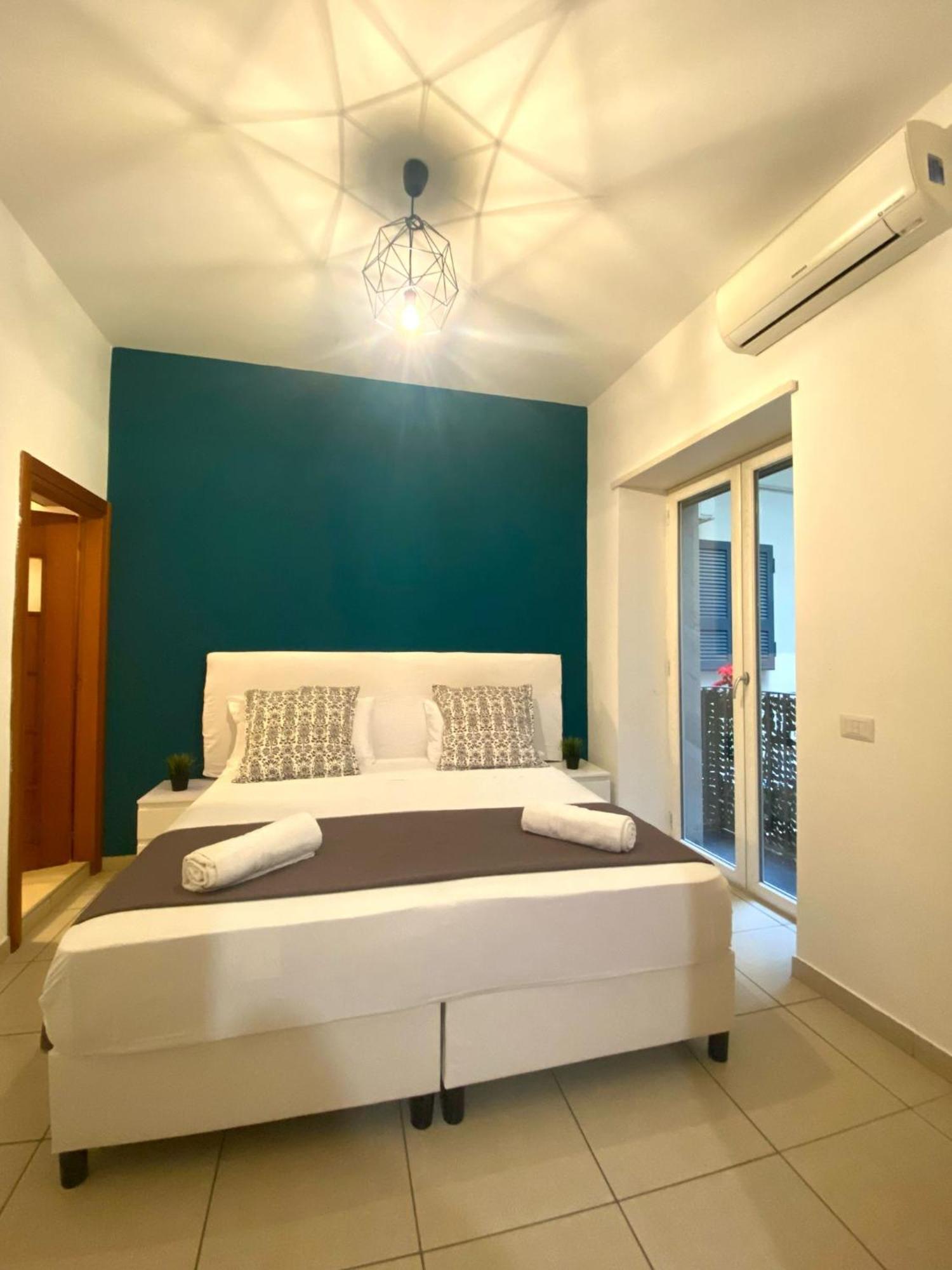 B&B Napoli Duomo Екстер'єр фото