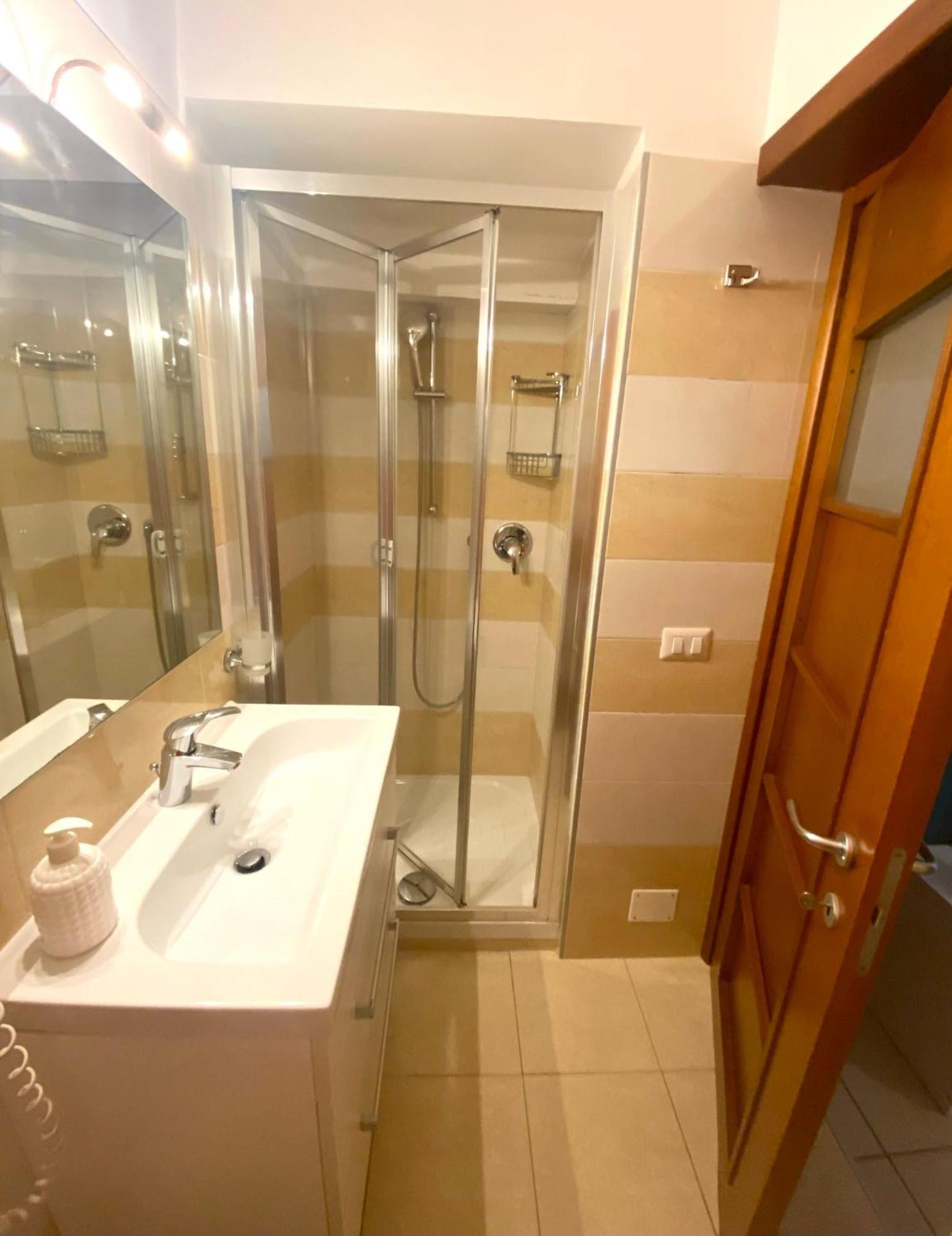 B&B Napoli Duomo Екстер'єр фото