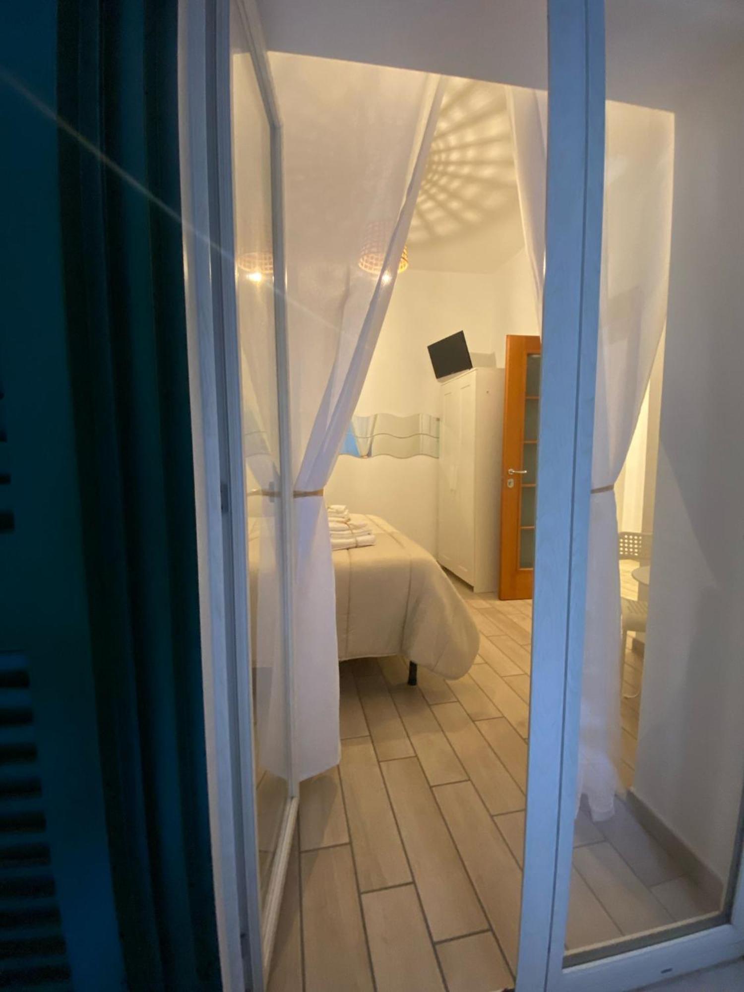 B&B Napoli Duomo Екстер'єр фото